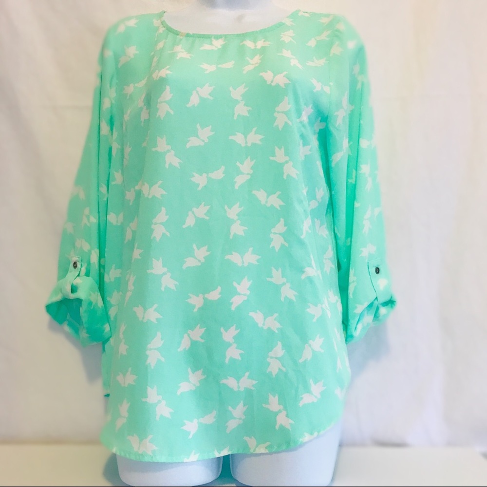 Dove Bird Print Mint Top M